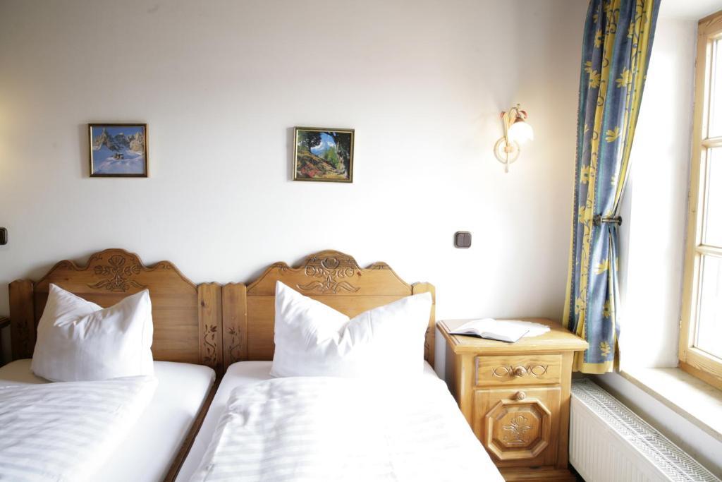 Landgasthof Bock Hotel Gauting Szoba fotó