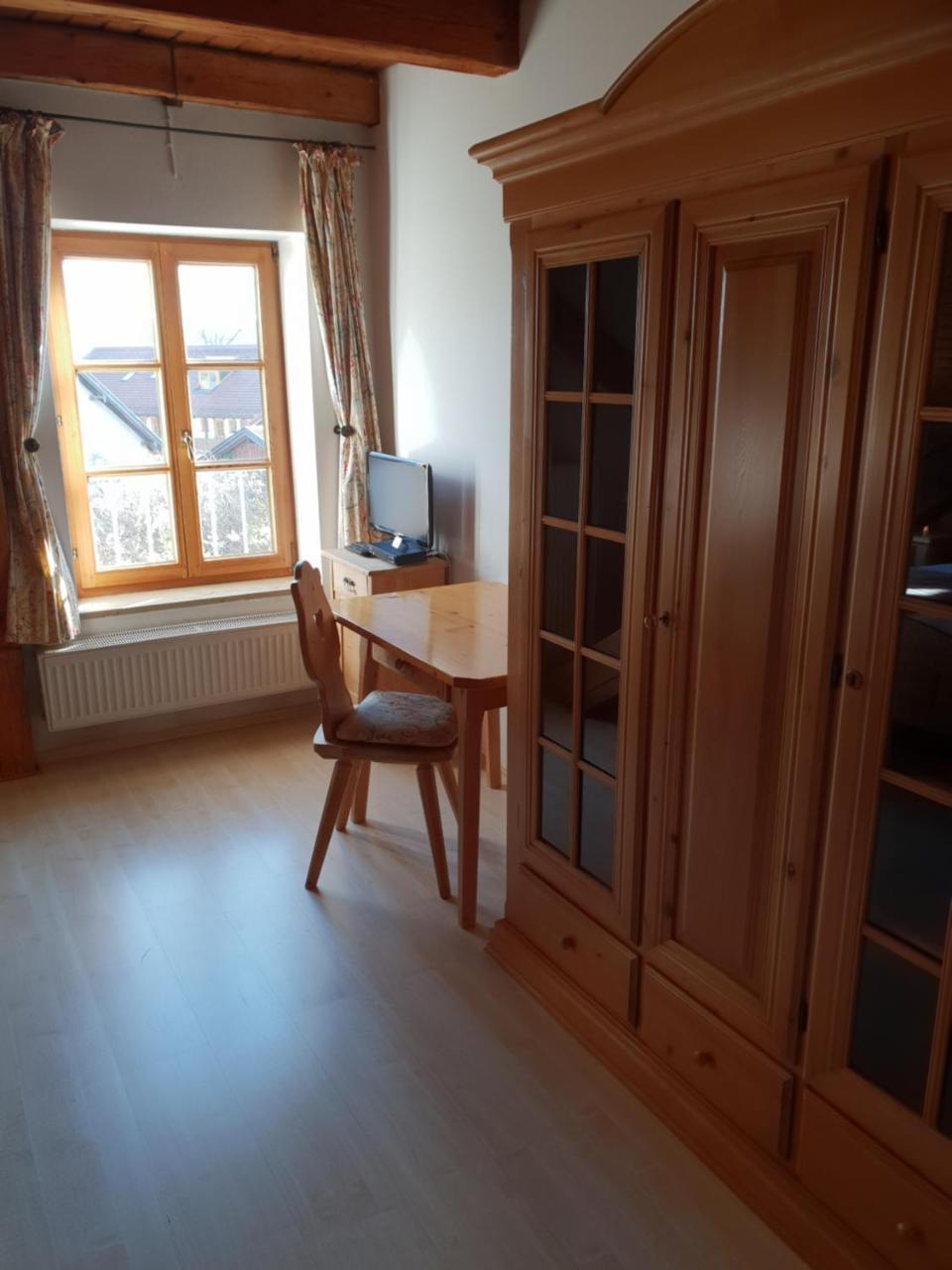 Landgasthof Bock Hotel Gauting Kültér fotó
